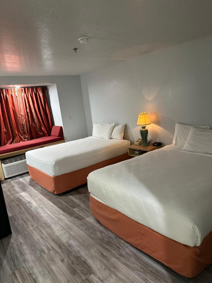 Microtel Inn & Suites By Wyndham Gallup Buitenkant foto